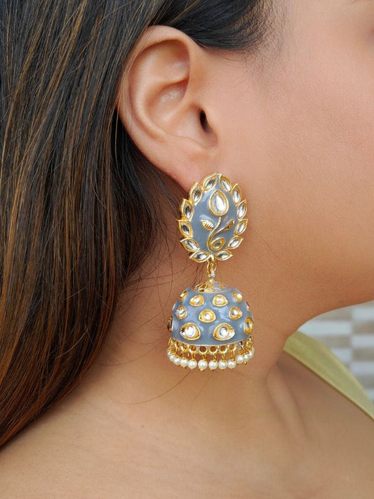 Ananya Grey Kundan Jhumkis