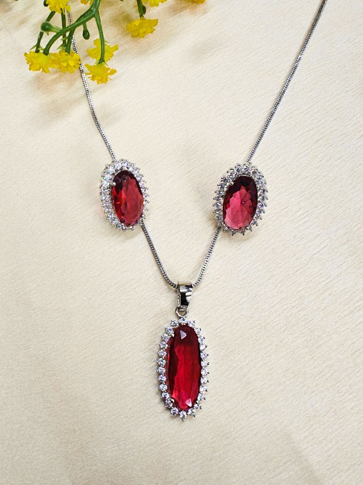 Red Zoey Pendant Set