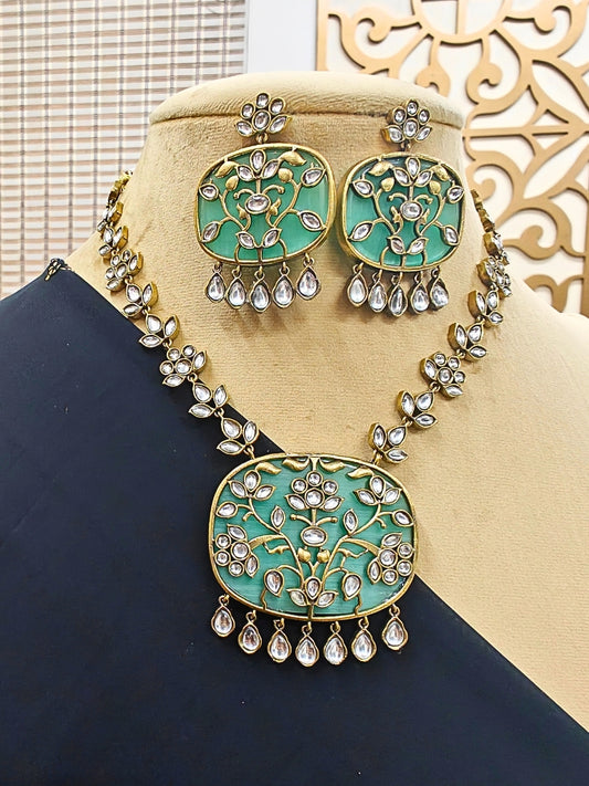 Green Bhavna Necklace Set