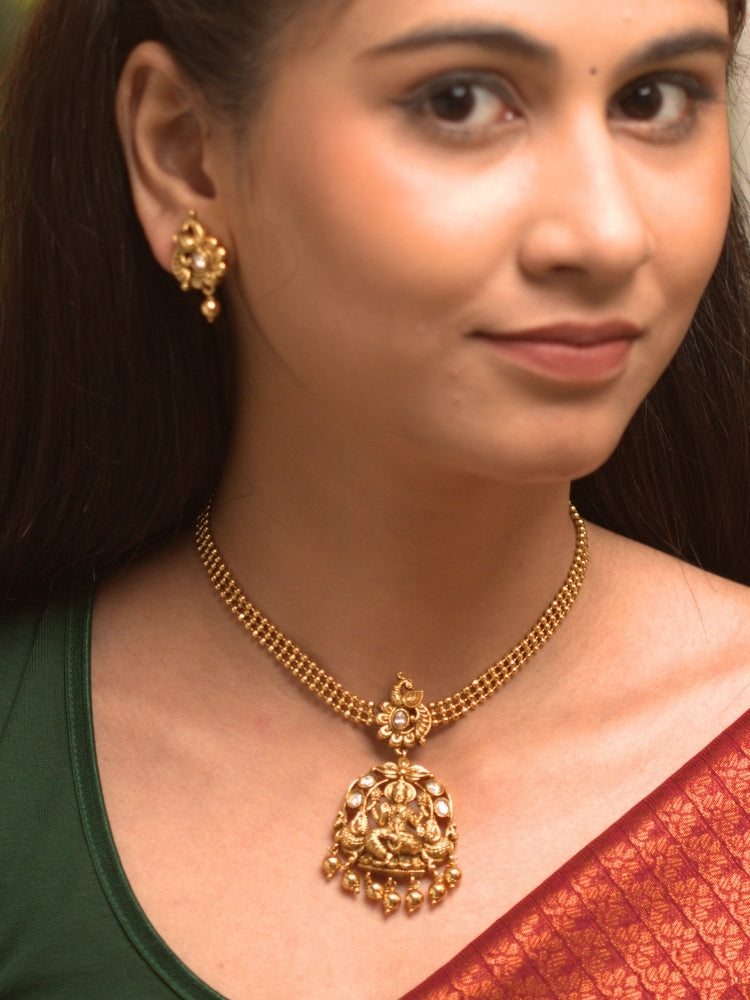Shreeja Necklace Set