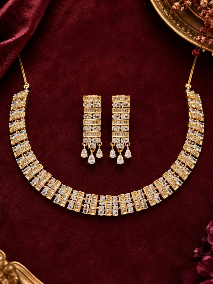 Kiro Necklace Set