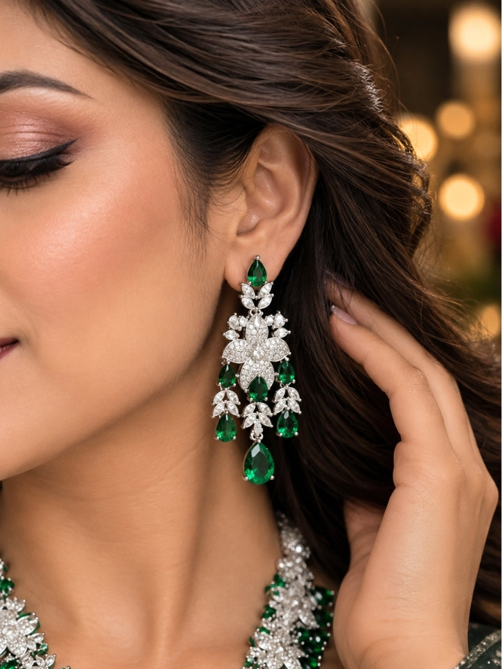 Felicity Green Necklace Set