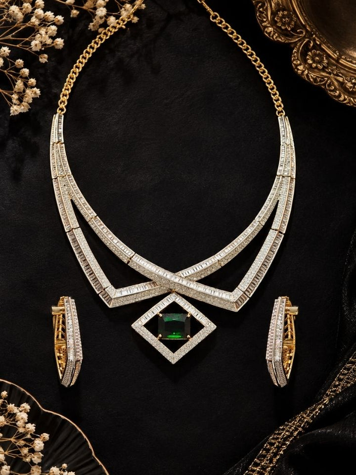 Valoria Green Necklace Set