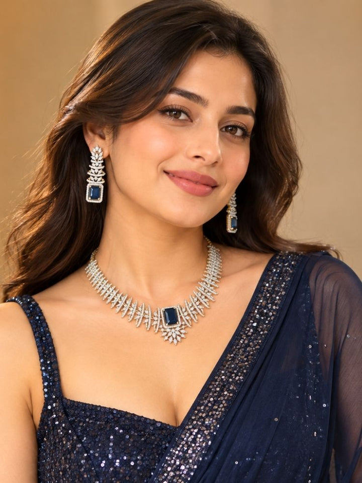 Delaney blue necklace set
