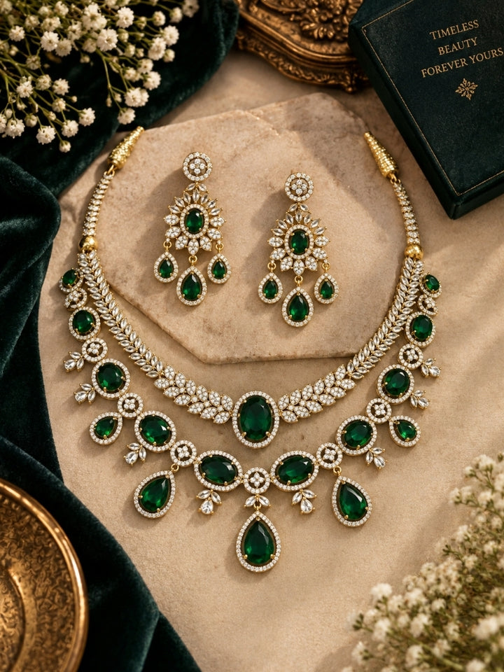 Odalis Green Necklace Set