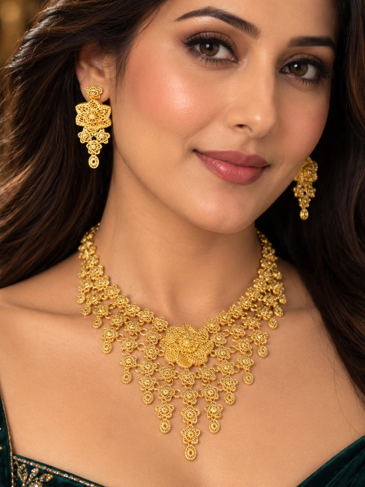 Gayika Necklace Set