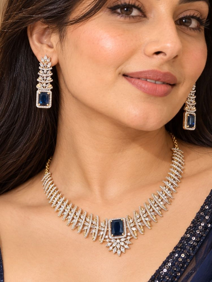 Delaney blue necklace set