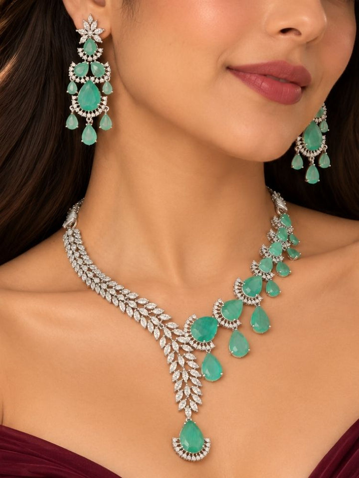 Autumn Mint Green Necklace Set