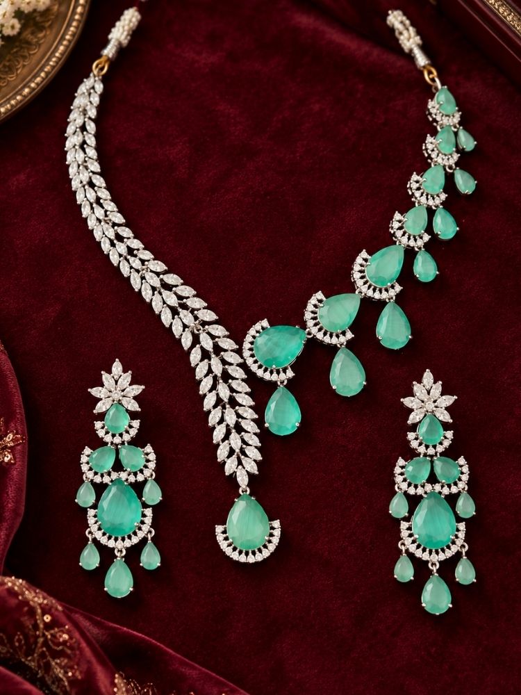 Autumn Mint Green Necklace Set