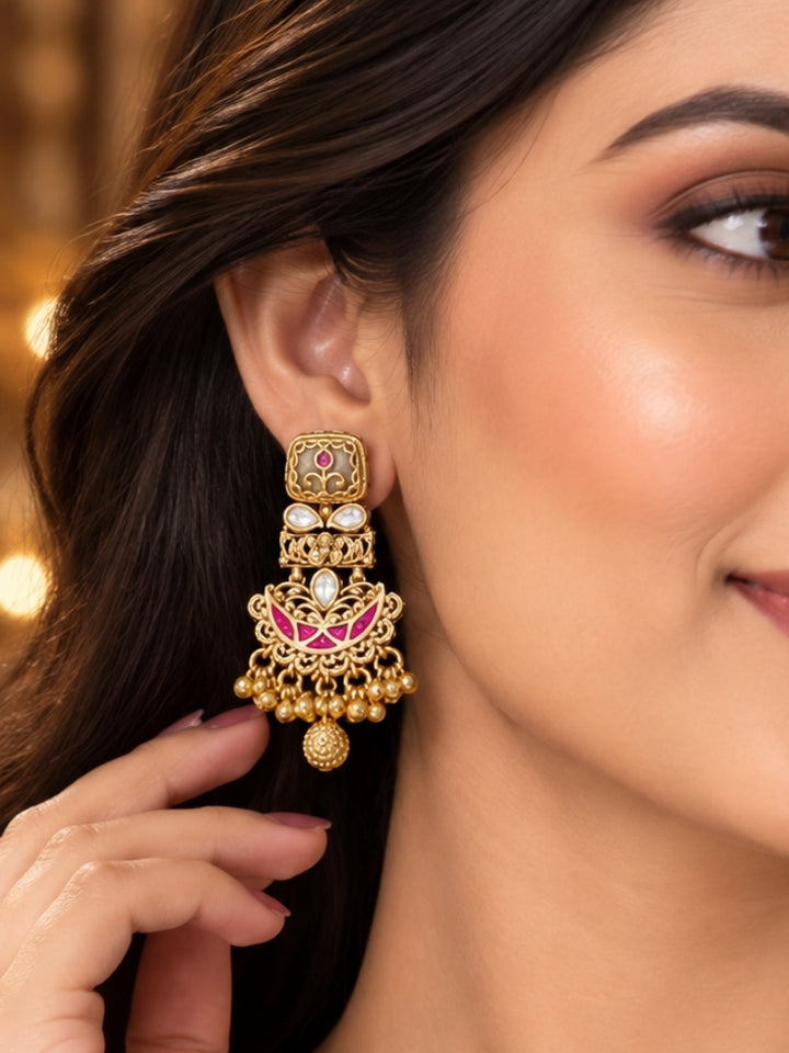 Rajasabhika Necklace Set