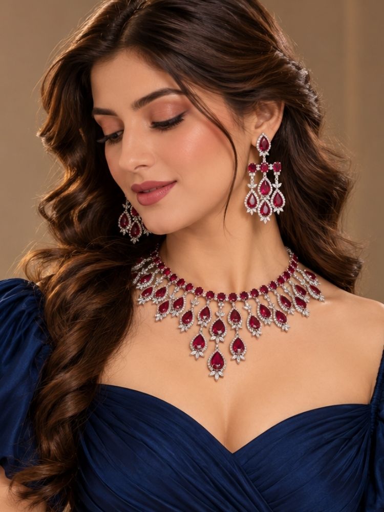 Pemberley Red Necklace Set