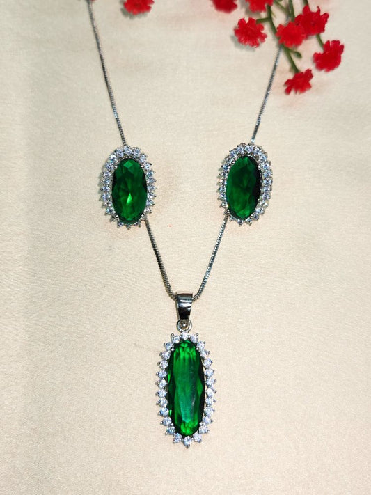 Green Zoey Pendant Set