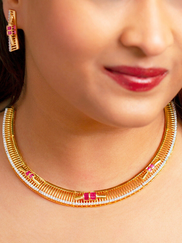 Noctelle Pink Necklace Set