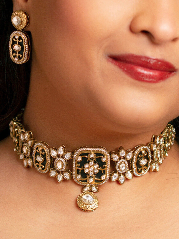 Saanvika Blue Necklace Set