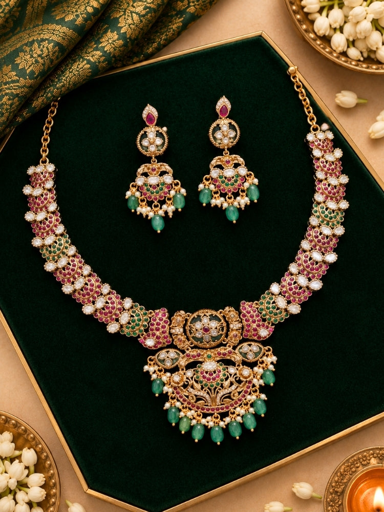 Kavyapriya Necklace Set