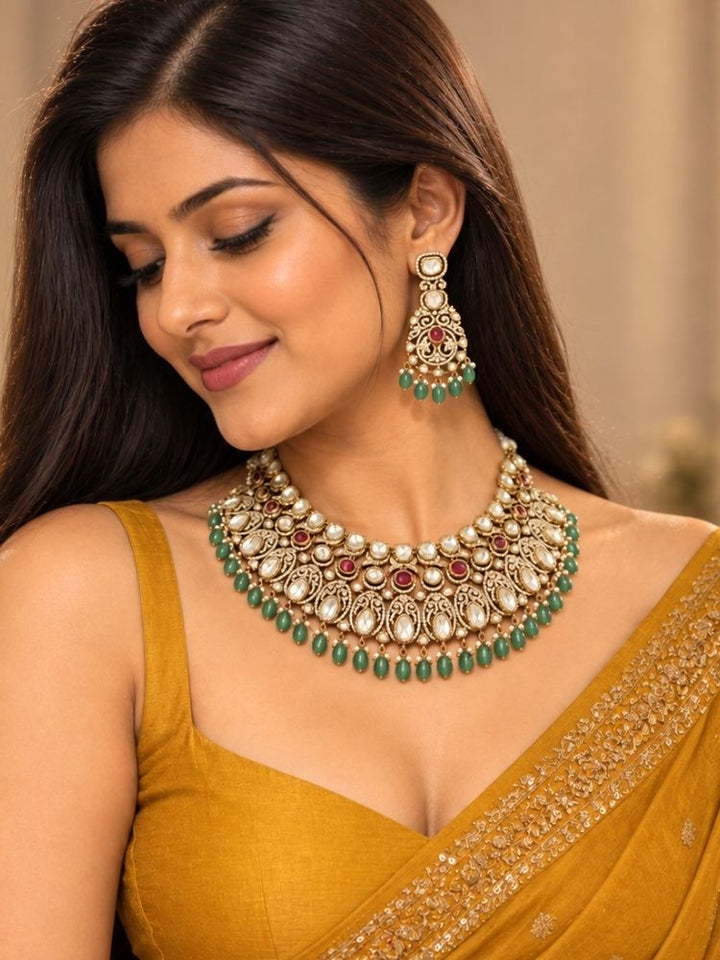 Valencia Necklace Set
