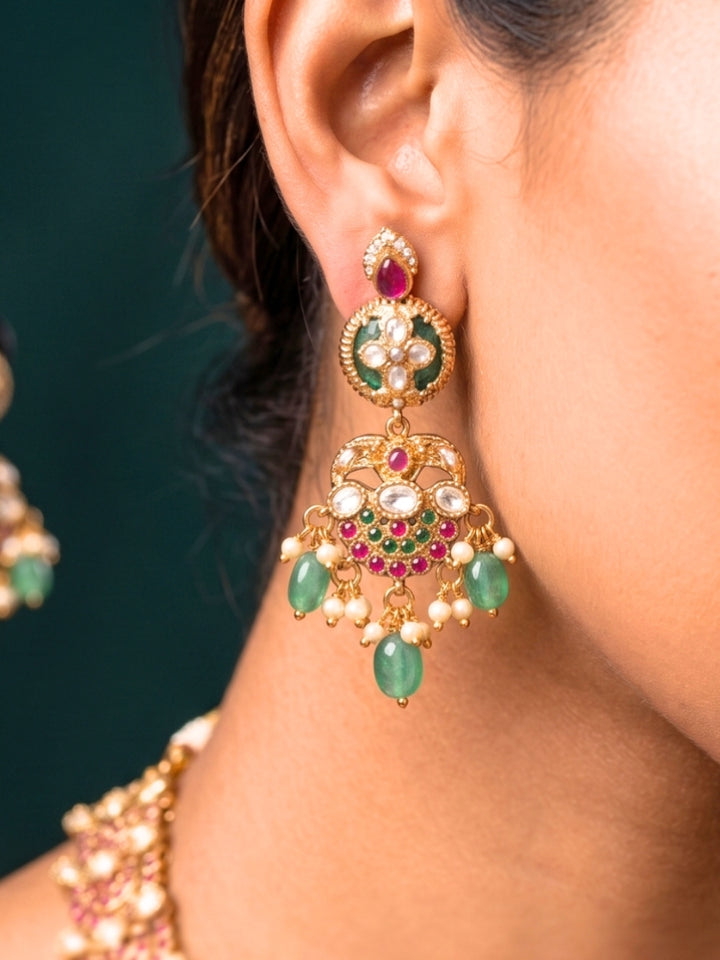 Kavyapriya Necklace Set