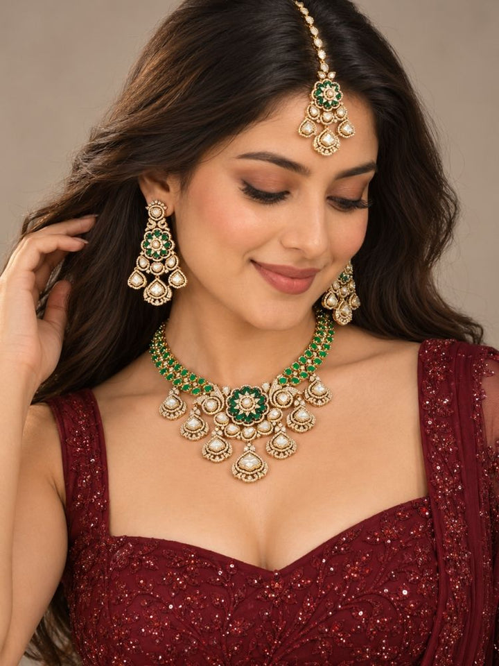Harmony Necklace Set