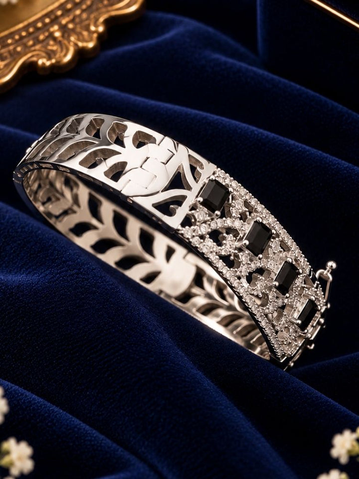 Enid Black Bracelet