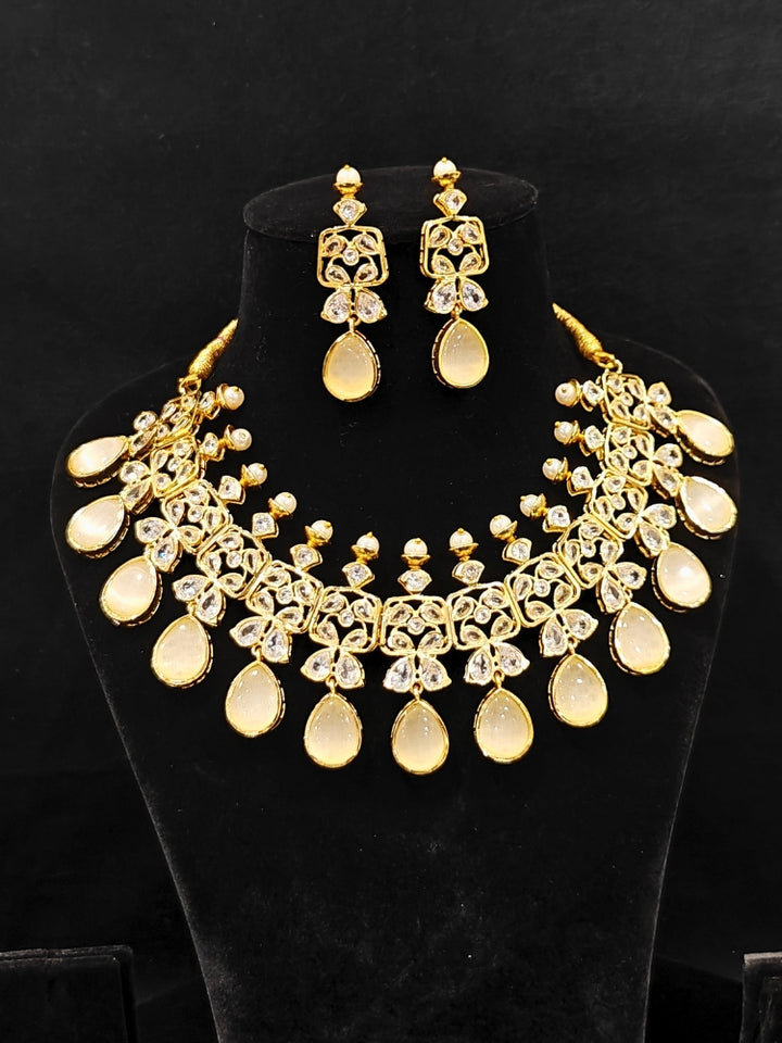 Rani Ivory Necklace Set