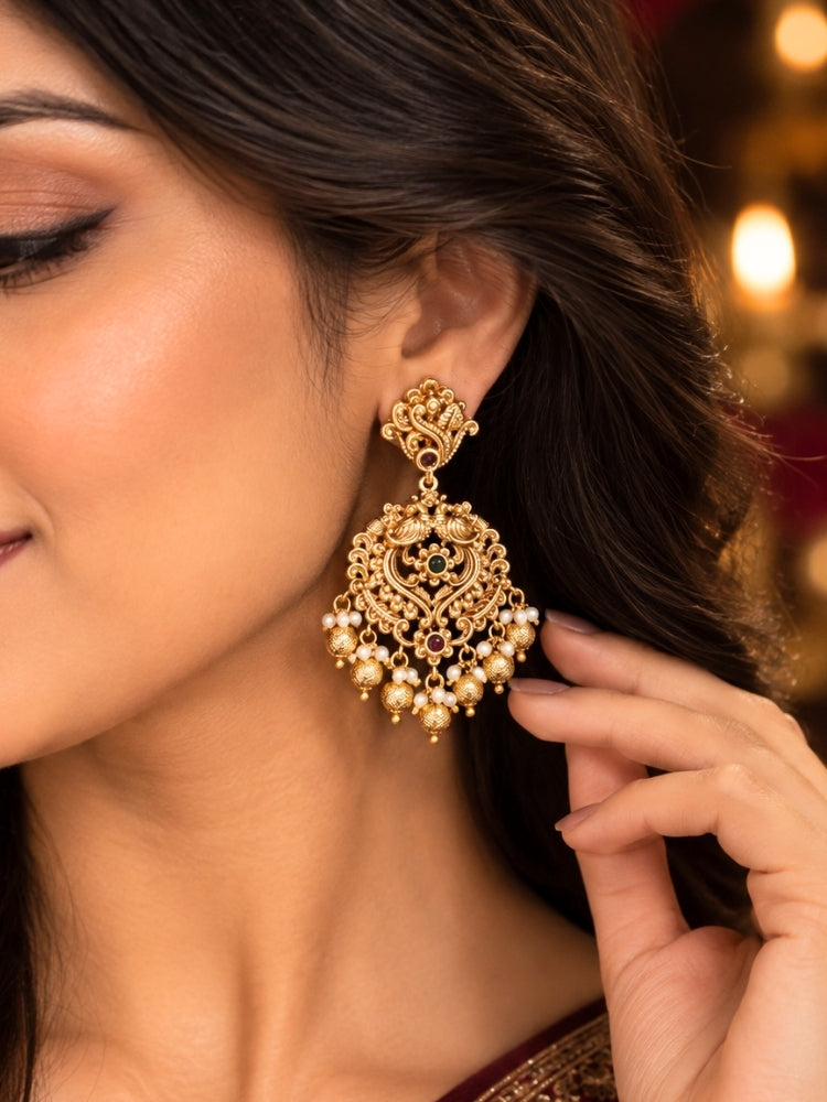 Yuvarani Necklace Set