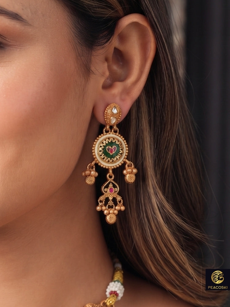 Hemabandhu Necklace Set