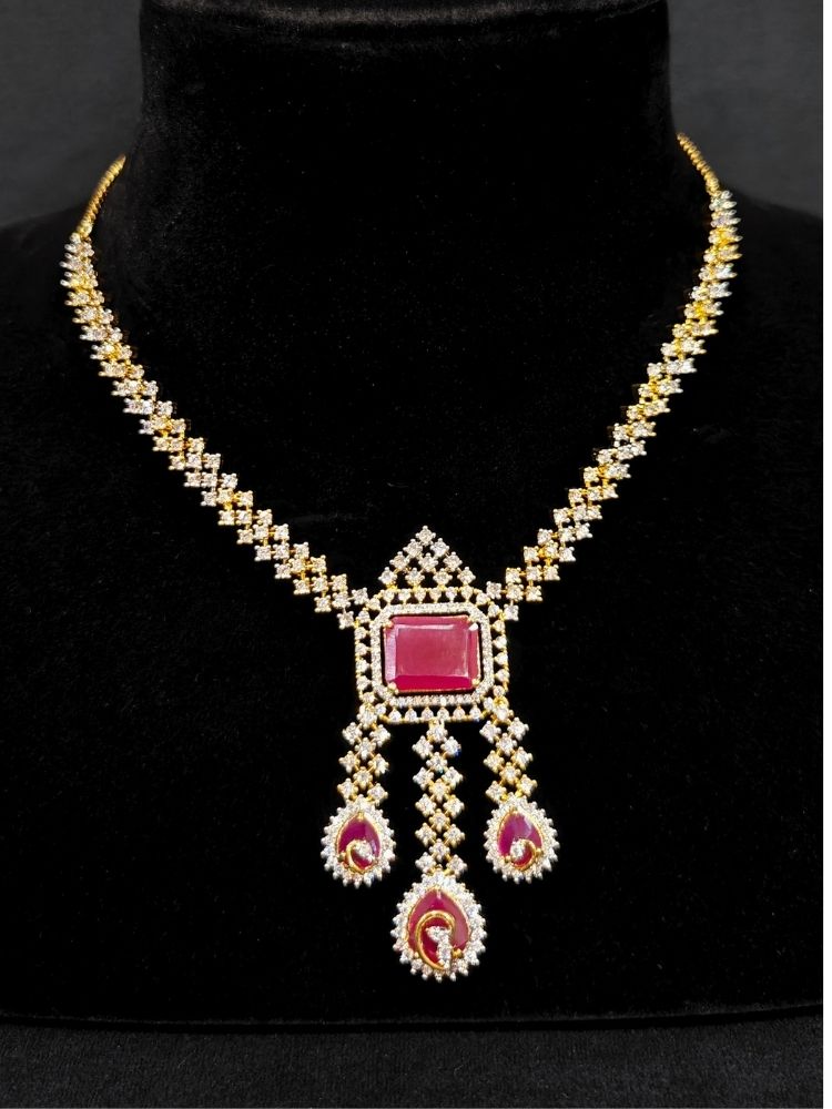 Spanda Pink Necklace Set