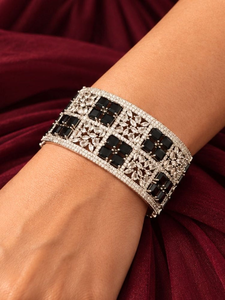 Adela Black Bracelet