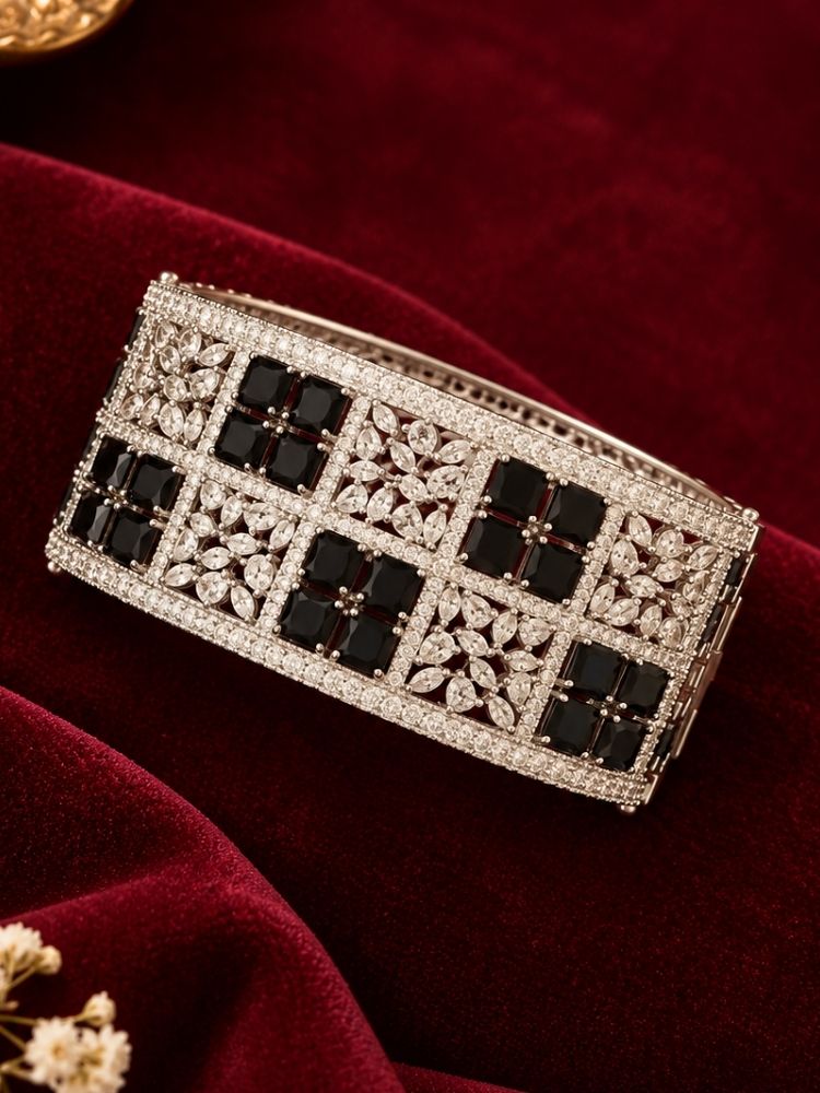 Adela Black Bracelet