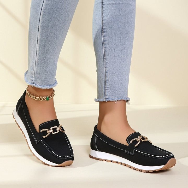 Dark Green Daffodil Earrings