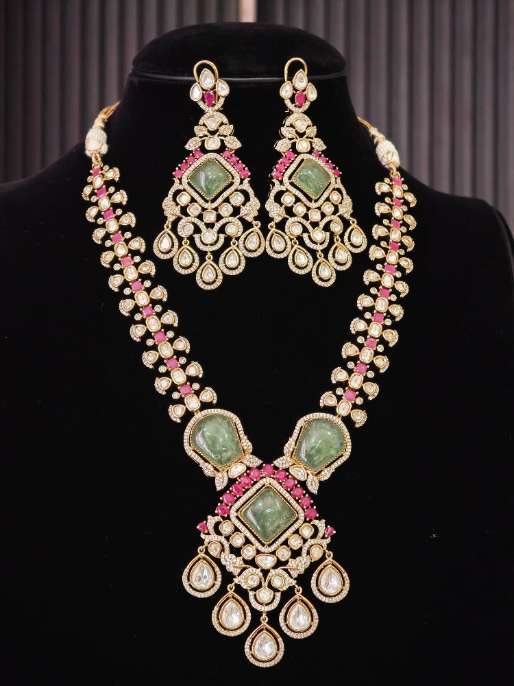 Dominique Necklace Set