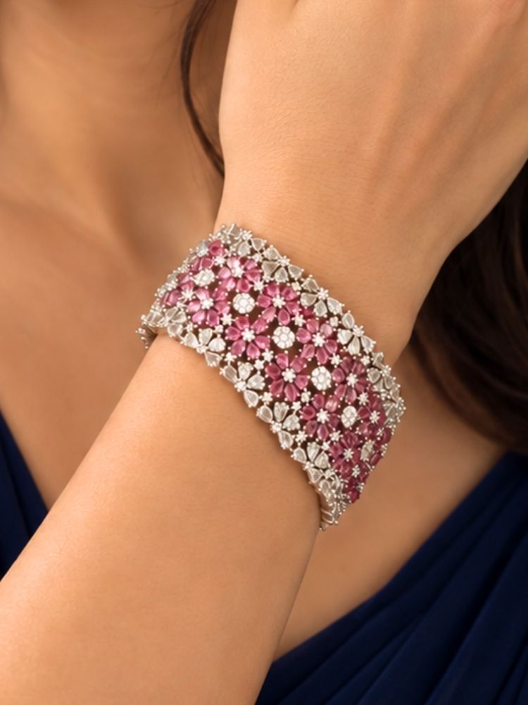 Isabetta Red Bracelet