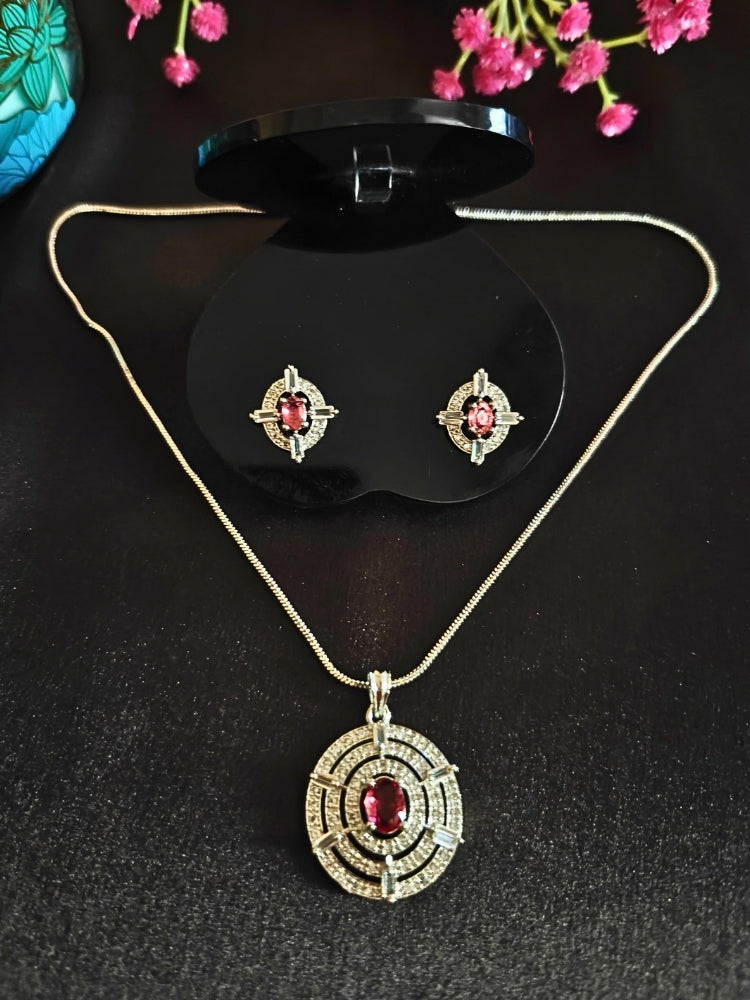 Verena Red Pendant Set