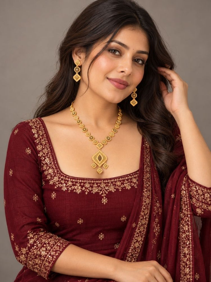 Venubai Gold Turkish Necklace Set