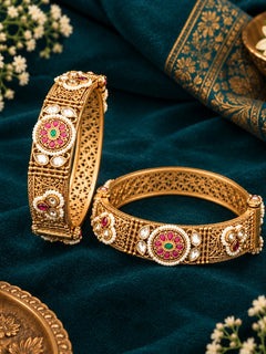 Magadhi Bangle Set