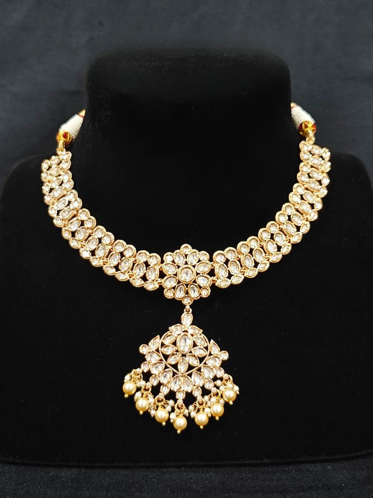 Paathra Polki White Necklace Set
