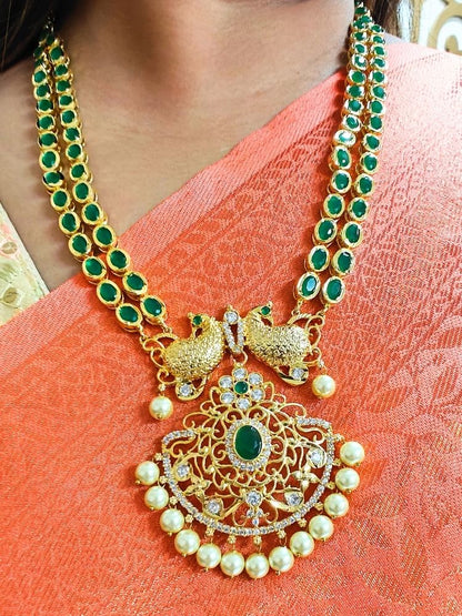 Green Yogita Necklace Set