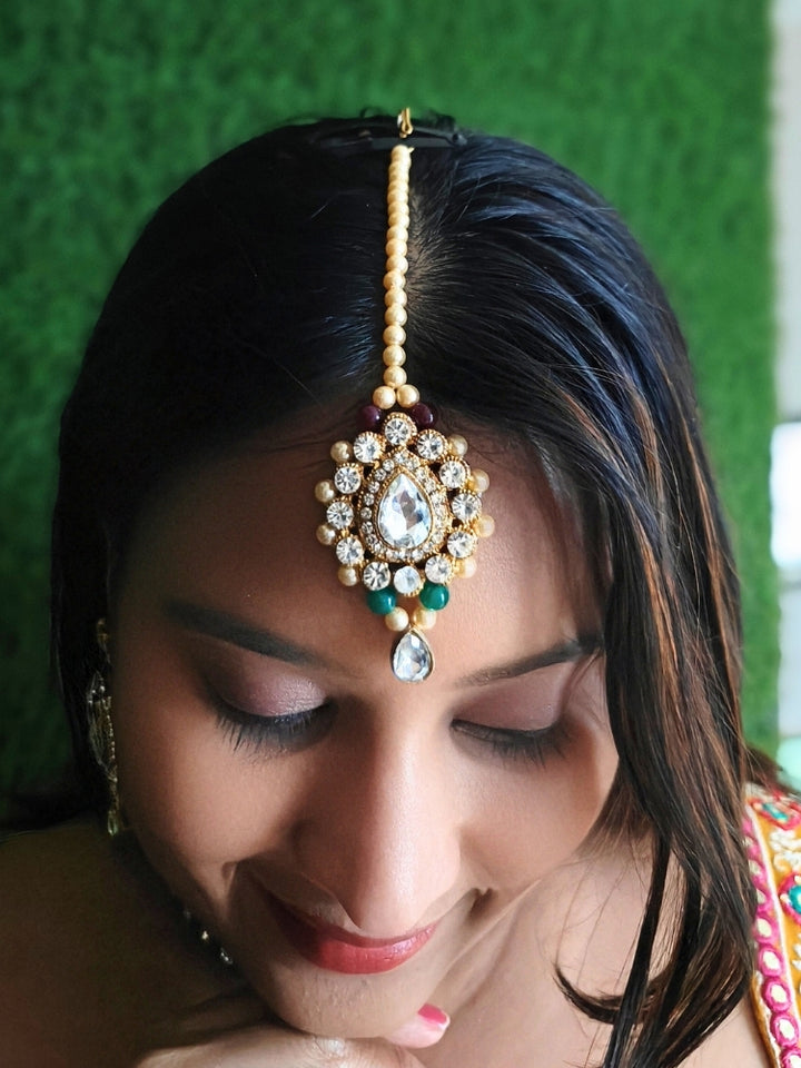 Jayshree Red & Green Necklace Set