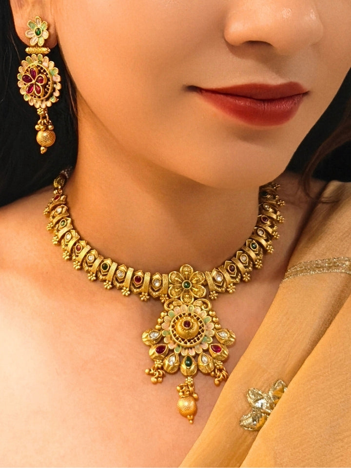 Disha Necklace Set