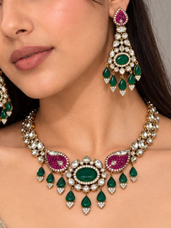 Rosewood Necklace Set