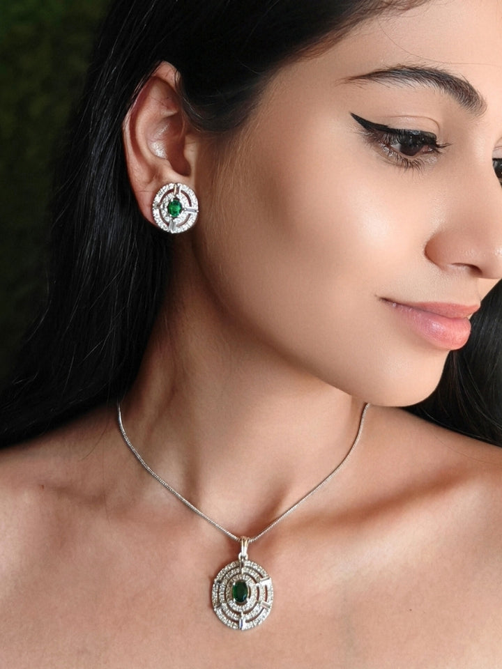 Verena Green Pendant Set