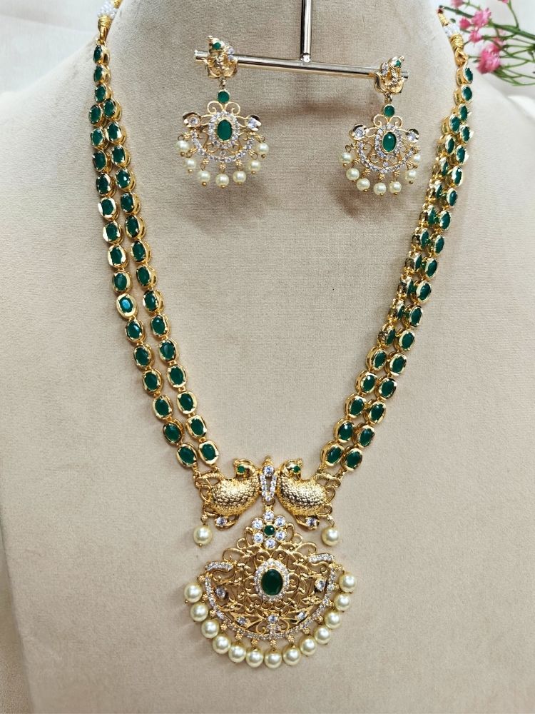 Green Yogita Necklace Set