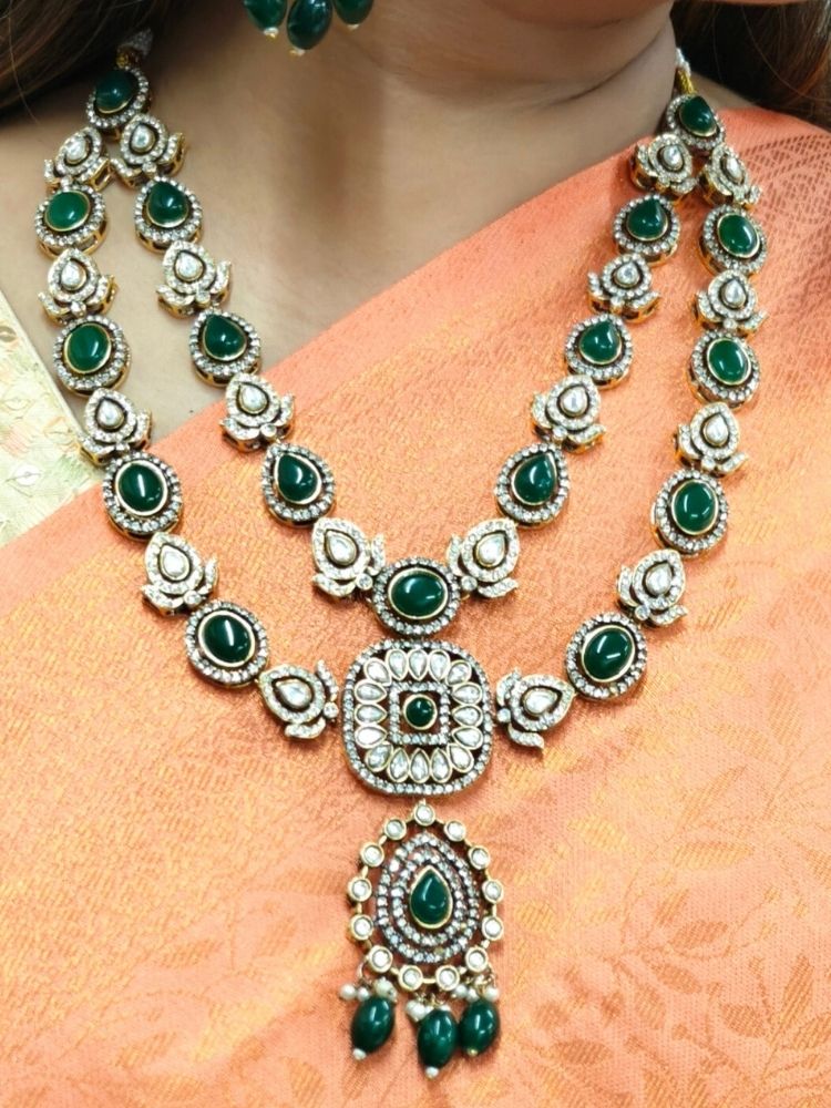 Dark Green Shabana Necklace Set