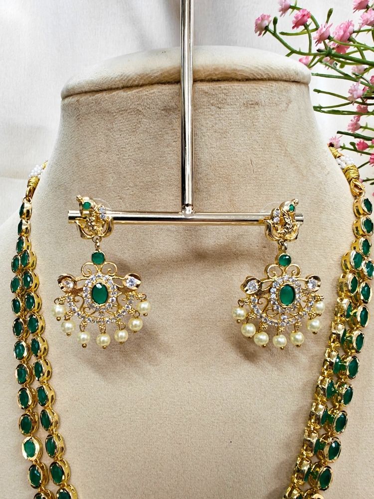 Green Yogita Necklace Set