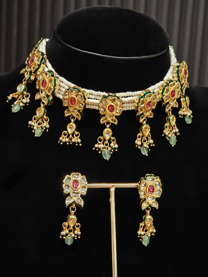 Vidruma White Pearl Necklace Set