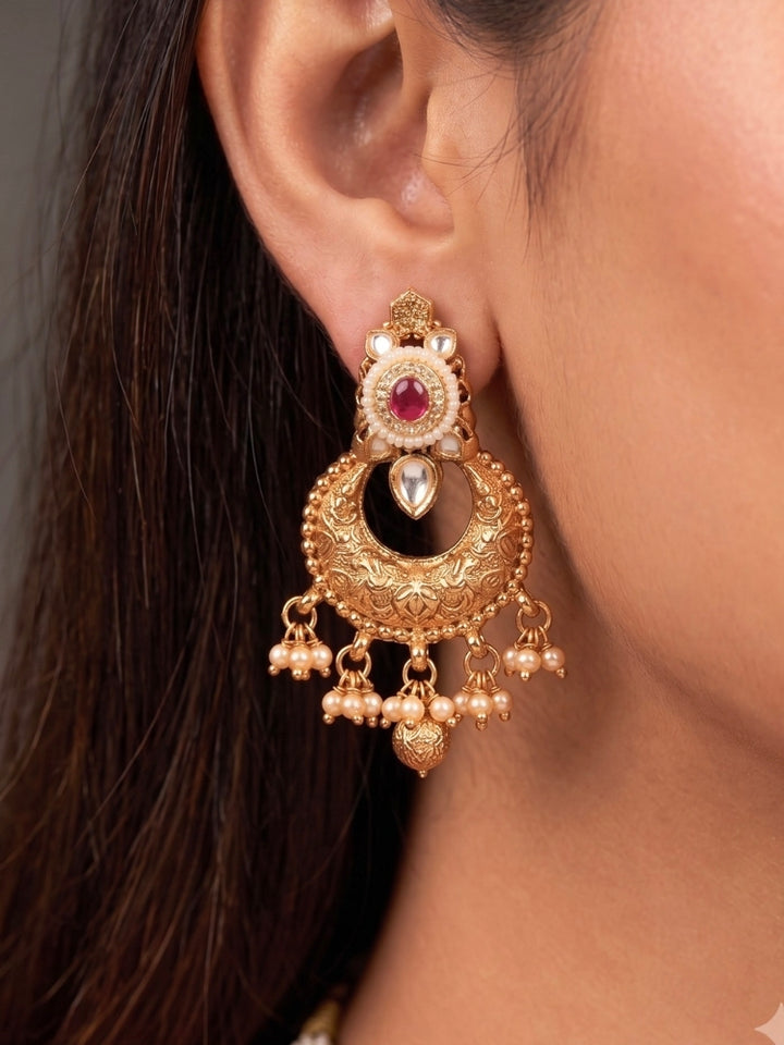 Chirantana Necklace Set
