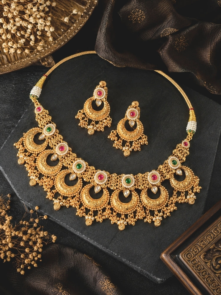 Chirantana Necklace Set