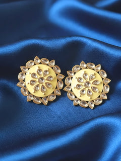 Close-up of an ornate traditional Mint Yellow Kundan Studs Earrings with Kundan, Enamel and Meenakari.  Lightweight artificial Kundan Studs earrings for Wedding ceremony. Wearing trendy artificial Kundan Studs earrings for a 2026 Festive celebration in India.