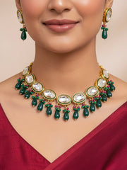 Chaitali Kundan Necklace Set