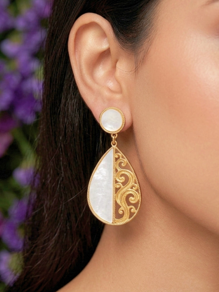 Chandsona Earrings